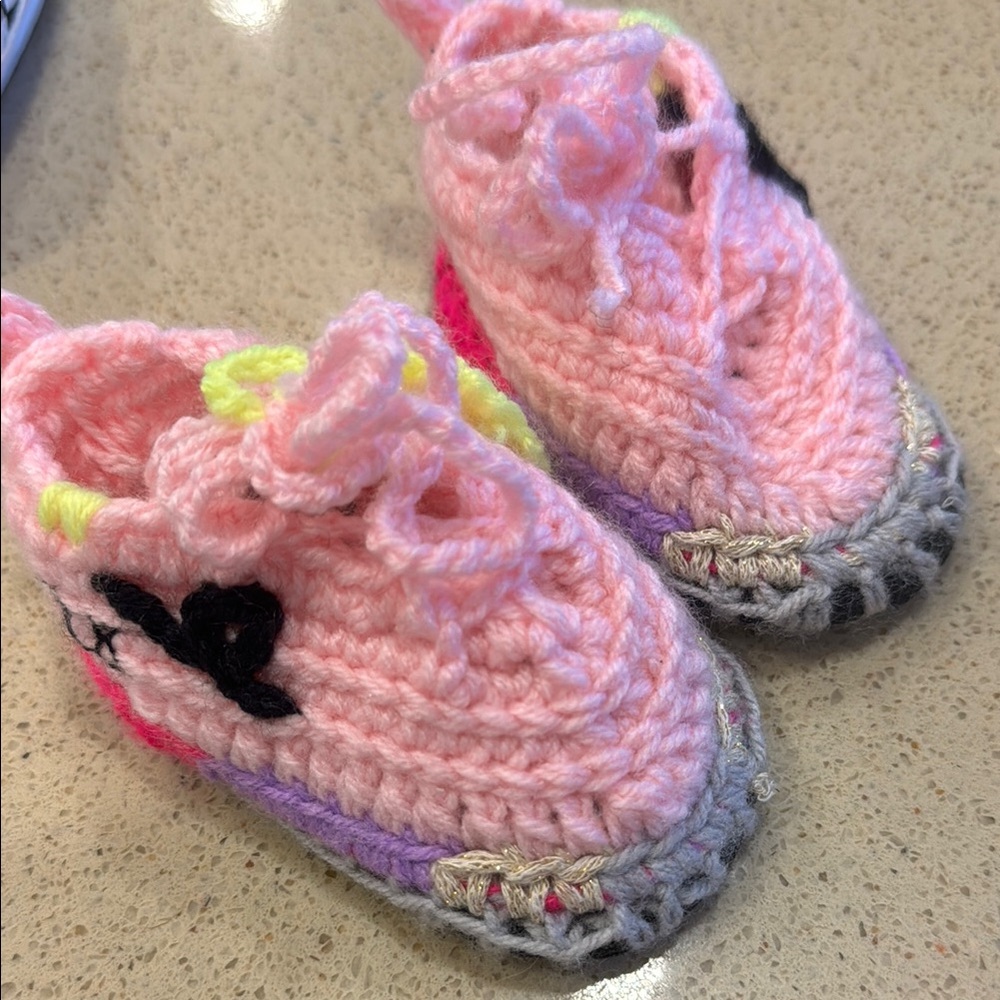 Handmade Pink Crochet baby Shoes